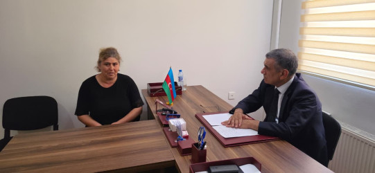 Xocavənd Rayon İcra Hakimiyyətinin başçısı Eyvaz Hüseynov növbəti vətəndaş qəbulu keçirib