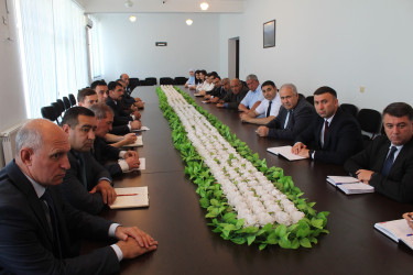 "Azərbaycan Konstitusiyası insan hüquq və azadlıqlarının əsas təminatçısıdır" başlıqlı dəyirmi masa keçirilib