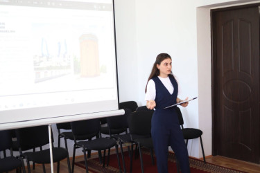 "Davamlı şəhərsalma siyasəti: milli memarlıq ənənələri və müasir çağırışlar” mövzusunda dəyirmi masa keçirilib