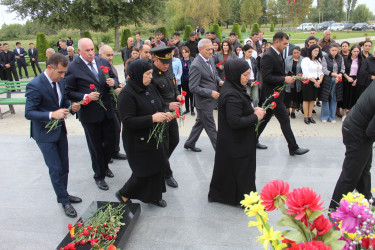 Nüsrətli Ceyhun Aqil oğlunun və Göyüşov Məzahir Niyaz oğlunun anım günü münasibətilə xatirələri yad edilib