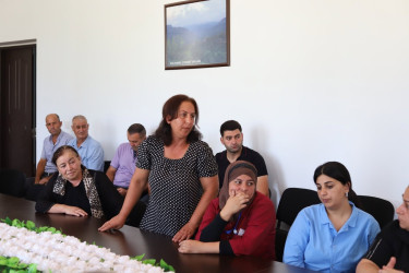 Xocavənd Rayon İcra Hakimiyyətinin başçısı Eyvaz Hüseynov növbəti vətəndaş qəbulu keçirib
