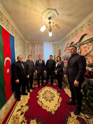 8 Mart - Beynəlxalq Qadınlar Günü münasibətilə şəhid anaları və xanımları evlərində ziyarət olunub