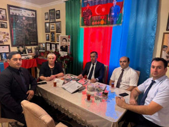 Şəhid ailələrinin ziyarəti davam edir