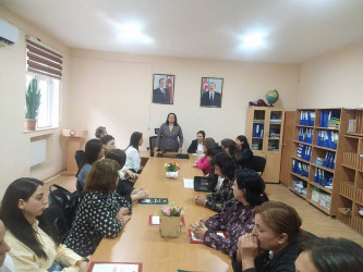 Məktəb psixoloqları ilə görüş keçirilib