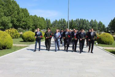 Ümummilli Liderin xatirəsi yad edilib