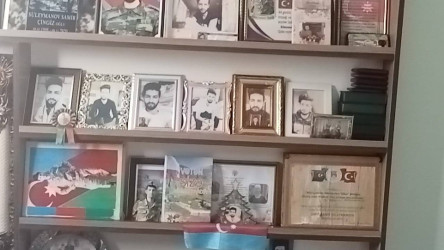"Vətən Sizə Minətdardır!" adlı kitab şəhid ailələrinə təqdim edilib