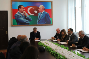 Xocavənd Rayon İcra Hakimiyyətinin başçısı Eyvaz Hüseynov vətəndaş qəbulu keçirib