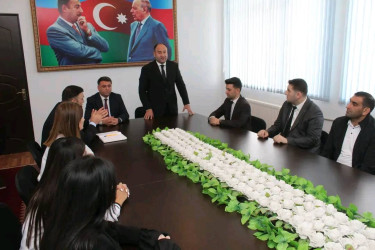 Gənclərin iştirakı ilə “Dini dəyərlər və gənclik” mövzusunda dəyirmi masa keçirilib