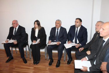Xocavənd Rayon İcra Hakimiyyətinin başçısı Eyvaz Hüseynov vətəndaş qəbulu keçirib.