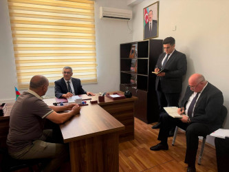 Xocavənd Rayon İcra Hakimiyyətinin başçısı Eyvaz Hüseynov növbəti vətəndaş qəbulu keçirib