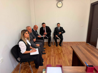 Xocavənd Rayon İcra Hakimiyyətinin başçısı Eyvaz Hüseynov növbəti vətəndaş qəbulu keçirib
