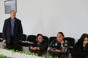 Xocavənd Rayon İcra Hakimiyyətinin başçısı Eyvaz Hüseynov vətəndaş qəbulu keçirib