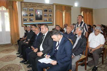 Rayon rəhbəri Xocavənd qəsəbəsində məskunlaşan rayon sakinlərinin müraciətlərini dinləyib