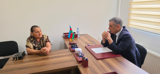 Xocavənd Rayon İcra Hakimiyyətinin başçısı Eyvaz Hüseynov növbəti vətəndaş qəbulu keçirib