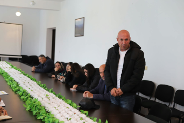 Xocavənd Rayon İcra Hakimiyyətinin başçısı Eyvaz Hüseynov vətəndaş qəbulu keçirib