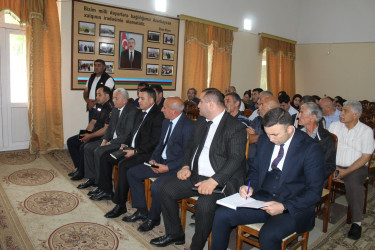 Rayon rəhbəri Xocavənd qəsəbəsində məskunlaşan rayon sakinlərinin müraciətlərini dinləyib