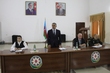 Rayon rəhbəri Xocavənd qəsəbəsində məskunlaşan rayon sakinlərinin müraciətlərini dinləyib