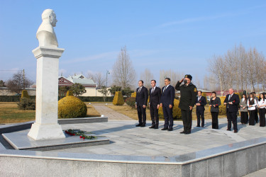 “Heydər Əliyev və Azərbaycan gəncliyi” mövzusunda dəyirmi masa keçirilmişdir.