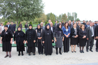 Nüsrətli Ceyhun Aqil oğlunun və Göyüşov Məzahir Niyaz oğlunun anım günü münasibətilə xatirələri yad edilib