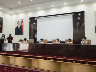 1 İyun Uşaqların Beynəlxalq Müdafiəsi Günü münasibətilə uşaqların Beyləqan rayonunda yerləşən Gənclər Mərkəzinə ekskursiyası təşkil edilmişdir