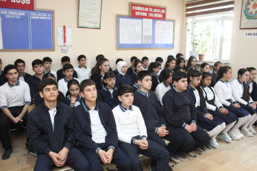 "Vətən müharibəsi qəhrəmanları ilə bir gün" adlı vətənpərvərlik mövzusunda tədbir keçirilmişdir