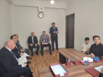 Xocavənd Rayon İcra Hakimiyyətinin başçısı Eyvaz Hüseynov növbəti vətəndaş qəbulu keçirib