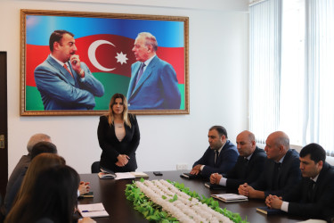 “Nüvə və digər kütləvi qırğın silahının mümkün tətbiqi ilə əlaqədar yarana biləcək təhlükənin qarşısının alınması məqsədilə əhalinin mühafizəsi, habelə profilaktika və təhlükəsizlik tədbirlərinin həyata keçirilməsi” mövzusunda maarifləndirici tədbir keçirilib