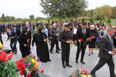 Nüsrətli Ceyhun Aqil oğlunun və Göyüşov Məzahir Niyaz oğlunun anım günü münasibətilə xatirələri yad edilib