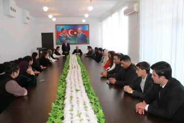 Gənclərin iştirakı ilə “Dini dəyərlər və gənclik” mövzusunda dəyirmi masa keçirilib