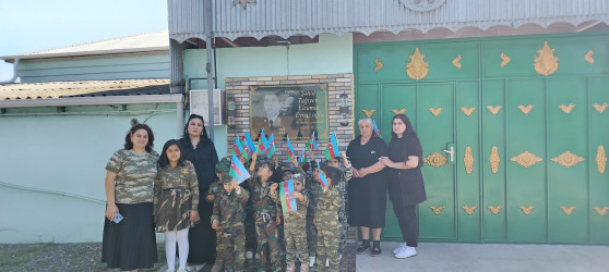 Kuropatkin kənd uşaq bağçasının uşaqları da Şəhid ailəsini ziyarət ediblər
