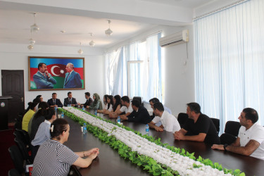 “Konstitusiya və Suverenlik İli” çəçivəsində “Erkən və qohum nikahlarının fəsadları” başlıqlı debat keçirilmişdir