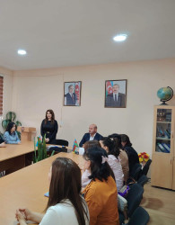 "Şəhərsalma və Memarlıq İli” çərçivəsində “Tarixdən gələcəyə: Azərbaycan memarlığı” mövzusunda dəyirmi masa keçirilib