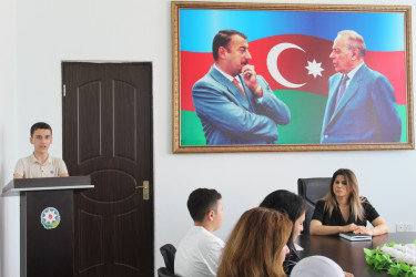 "Qurtuluş Günü uşaqların gözü ilə" adlı dəyirmi masa keçirilib