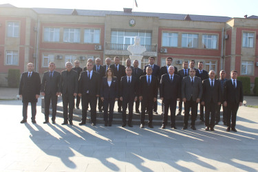 "Konstitutsiya və Suverenlik ili” çərçivəsində Azərbaycan Respublikası Konstitusiyasının qəbulunun 30, Yeni Azərbaycan Partiyasının (YAP) təsis edilməsinin 33 illiyinə həsr olunmuş tədbir keçirilib.