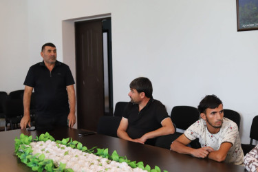 Xocavənd Rayon İcra Hakimiyyətinin başçısı Eyvaz Hüseynov növbəti vətəndaş qəbulu keçirib