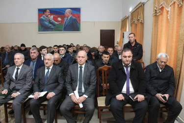 500 ailəlik Xocavənd qəsəbəsində vətəndaşların müraciətləri dinlənilib.