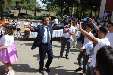 Rayonun ümumtəhsil məktəblərində “Son zəng” tədbirləri keçirilib.