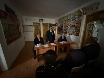 Xocavənd Rayon İcra Hakimiyyətinin başçısı Eyvaz Hüseynov Abşeron rayonunda məskunlaşan rayon sakinləri ilə vətəndaş qəbulu keçirib.
