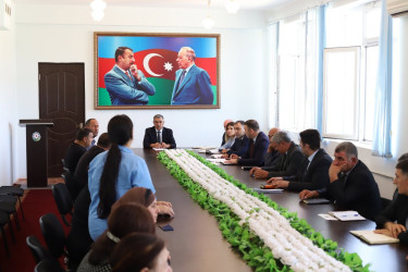 Xocavənd Rayon İcra Hakimiyyətinin başçısı Eyvaz Hüseynov növbəti vətəndaş qəbulu keçirib
