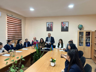 “Hüquqlarımızı qoruyaq” mövzusunda dəyirmi masa keçirilib