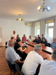 23 iyul 2026-cı il tarixdə Xocavənd Rayon İcra Hakimiyyətinin başçısı Eyvaz Hüseynovun Bakı şəhəri Nərimanov rayonunda məskunlaşmış rayon sakinləri ilə növbəti səyyar qəbul keçirilmişdir