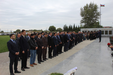 Mirzəyev Elmin Əvəz  oğlunun anım günü münasibətilə xatirəsi yad edilib
