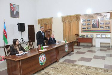 500 ailəlik Xocavənd qəsəbəsində vətəndaşların müraciətləri dinlənilib.