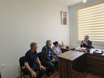 Xocavənd Rayon İcra Hakimiyyətinin Başçısı Eyvaz Hüseynov növbəti vətəndaş qəbulu keçirib