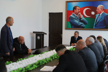 Xocavənd Rayon İcra Hakimiyyətinin başçısı Eyvaz Hüseynov vətəndaş qəbulu keçirib