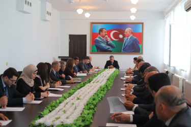 “Şəhərsalma və memarlıq yeni çağırışlar vəhdətində” mövzusunda tədbir keçirilib.