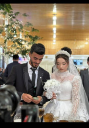 Rayon İcra Hakimiyyətinin başçısı Eyvaz Hüseynov Şəhid Şirxan Quliyevin qardaşı Orxanın toyunda iştirak edib