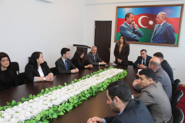 Xocavənddə “Konstitusiya və Suverenlik İli” çərçivəsində “Hüquqi dövlət, suverən xalq və qətiyyətli lider ”adlı dəyirmi masa keçirilib.