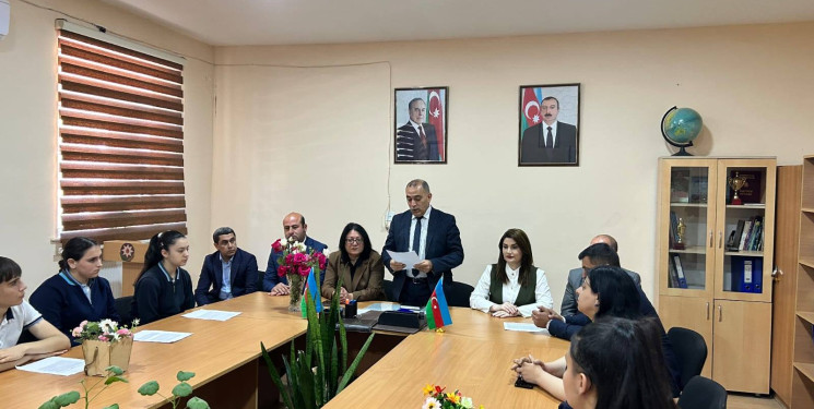“Hüquqlarımızı qoruyaq” mövzusunda dəyirmi masa keçirilib