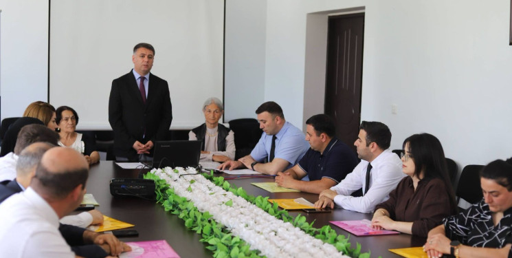 Bölgələrdə gender problemlərinin təhlili” mövzusunda dəyirmi masa keçirilib